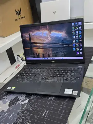 New Laptop Dell G15 5535 32GB Intel Core i7 SSD 512GB