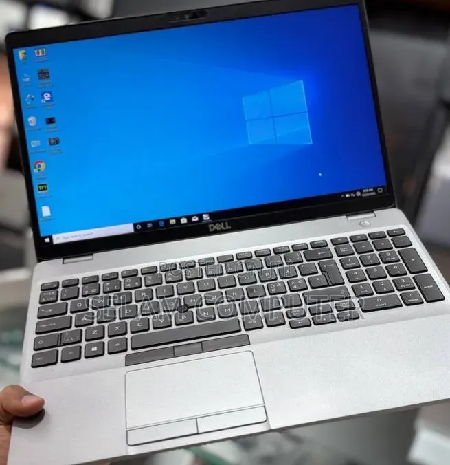 New Laptop Dell G15 5511 8GB Intel Core i5 SSD 256GB