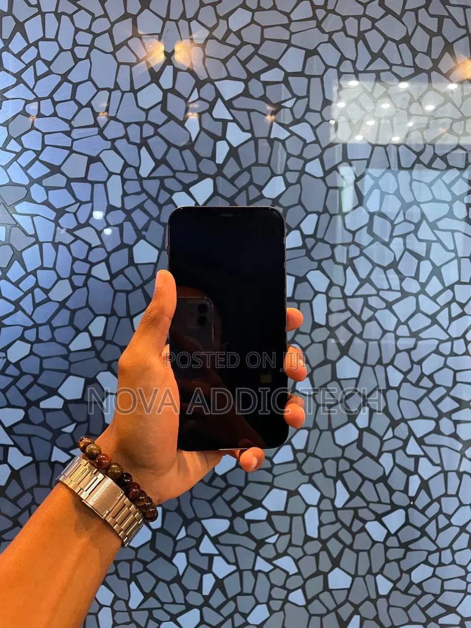 New Apple iPhone 12 128 GB Black