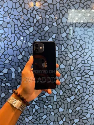 New Apple iPhone 12 128 GB Black