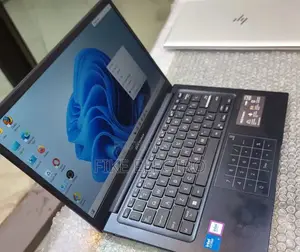 New Laptop Asus VivoBook 15 X505BA 16GB Intel Core i5 SSD 512GB