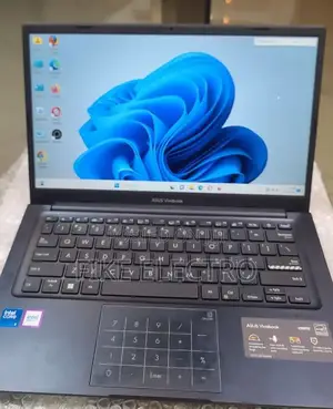 New Laptop Asus VivoBook 15 X505BA 16GB Intel Core i5 SSD 512GB