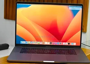 New Laptop Apple MacBook Pro 2019 16GB Intel Core i7 SSD 512GB