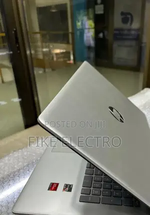 New Laptop HP Stream Notebook 8GB AMD Ryzen 5 SSD 512GB