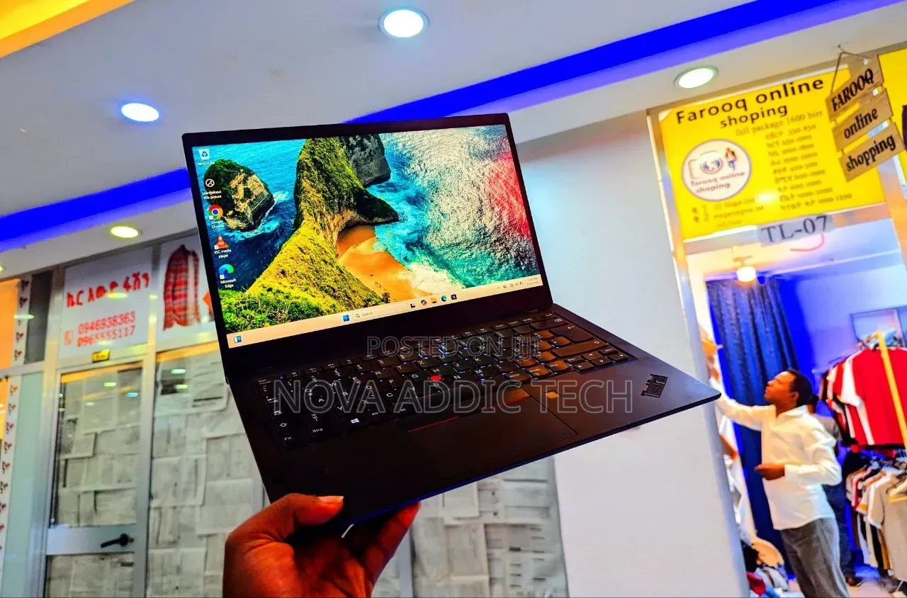 New Laptop Lenovo ThinkPad X1 Carbon 16GB Intel Core i5 SSD 512GB