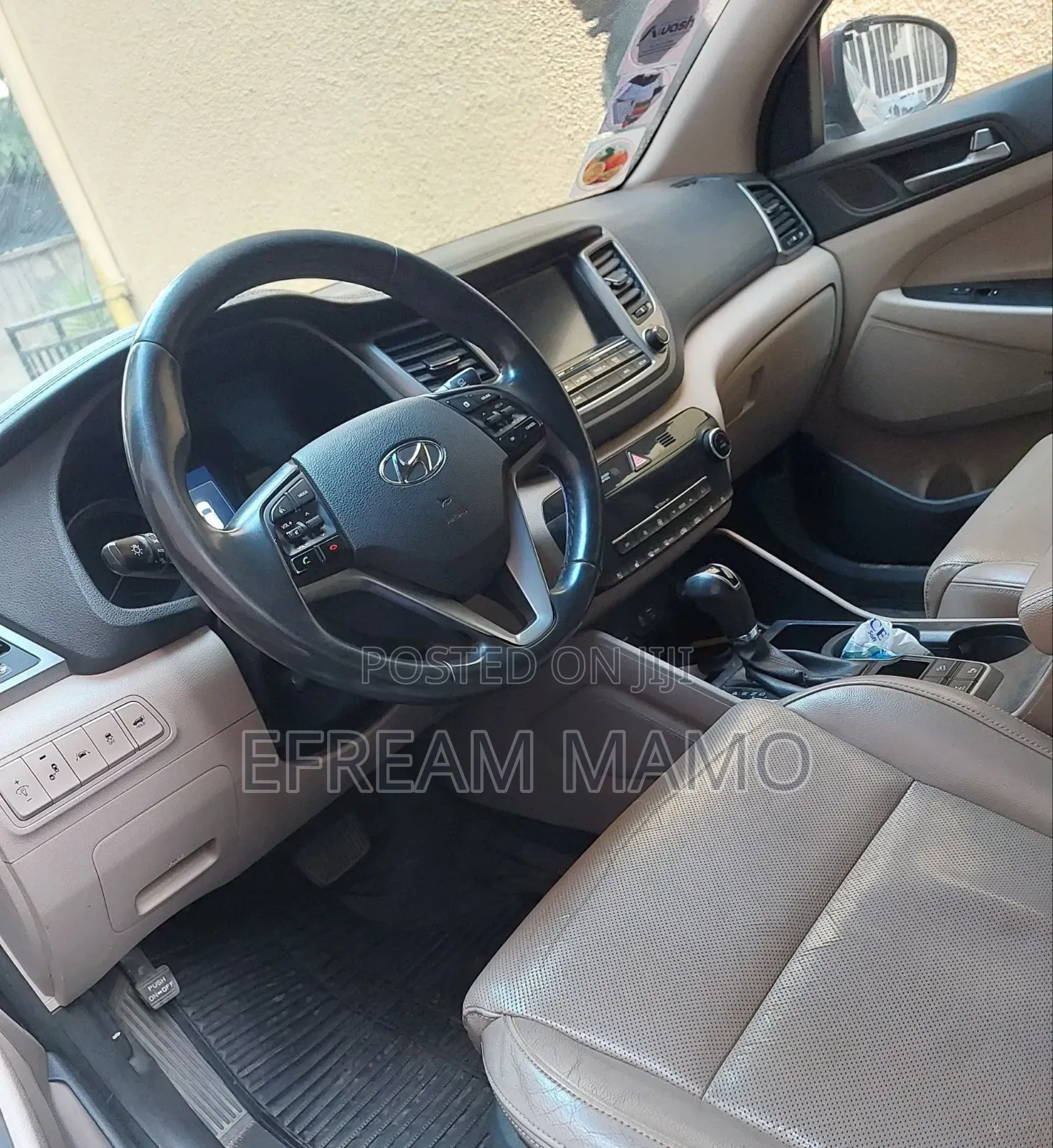 Hyundai Tucson 2017 Red