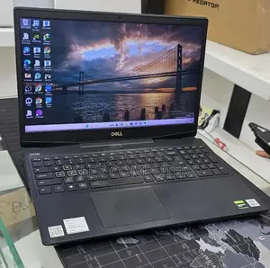 New Laptop Dell G15 5535 32GB Intel Core i7 SSD 512GB