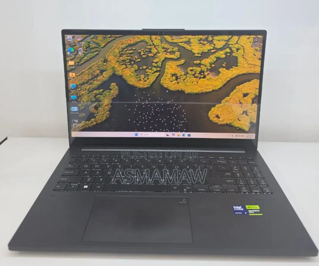 New Laptop HP Elite Dragonfly G2 16GB Intel Core i7 SSD 512GB