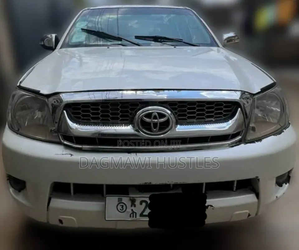 Toyota Hilux 2.5 D-4D Double Cab 2008 White