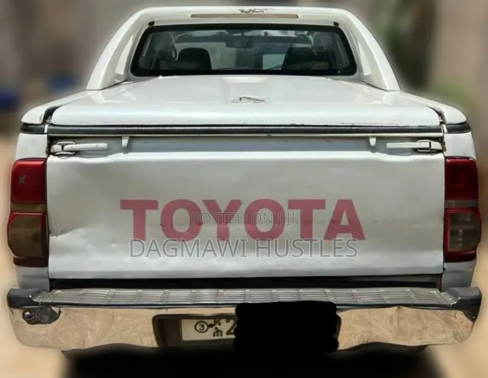 Toyota Hilux 2.5 D-4D Double Cab 2008 White