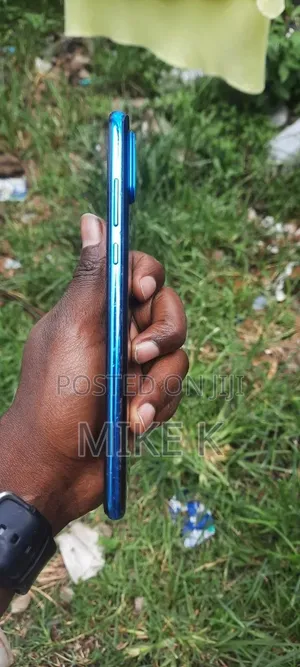 New Samsung Galaxy A10s 32 GB Blue
