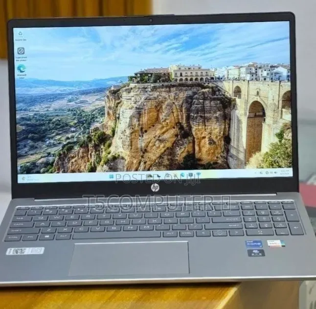 New Laptop HP Stream Notebook 16GB Intel Core i7 SSD 1T