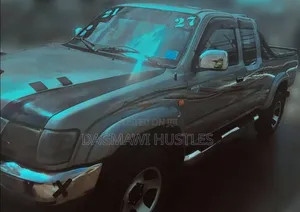 Toyota Hilux 2003 Silver