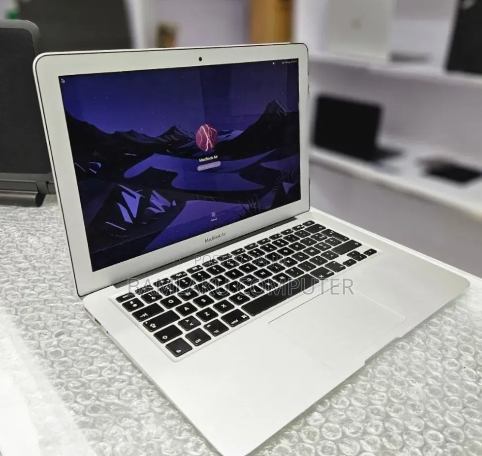 New Laptop Apple MacBook Air 2014 8GB Intel Core i7 SSD 512GB