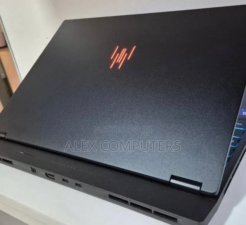 New Laptop Acer Predator Helios Neo 16 16GB Intel Core Ultra 9 SSD 1T