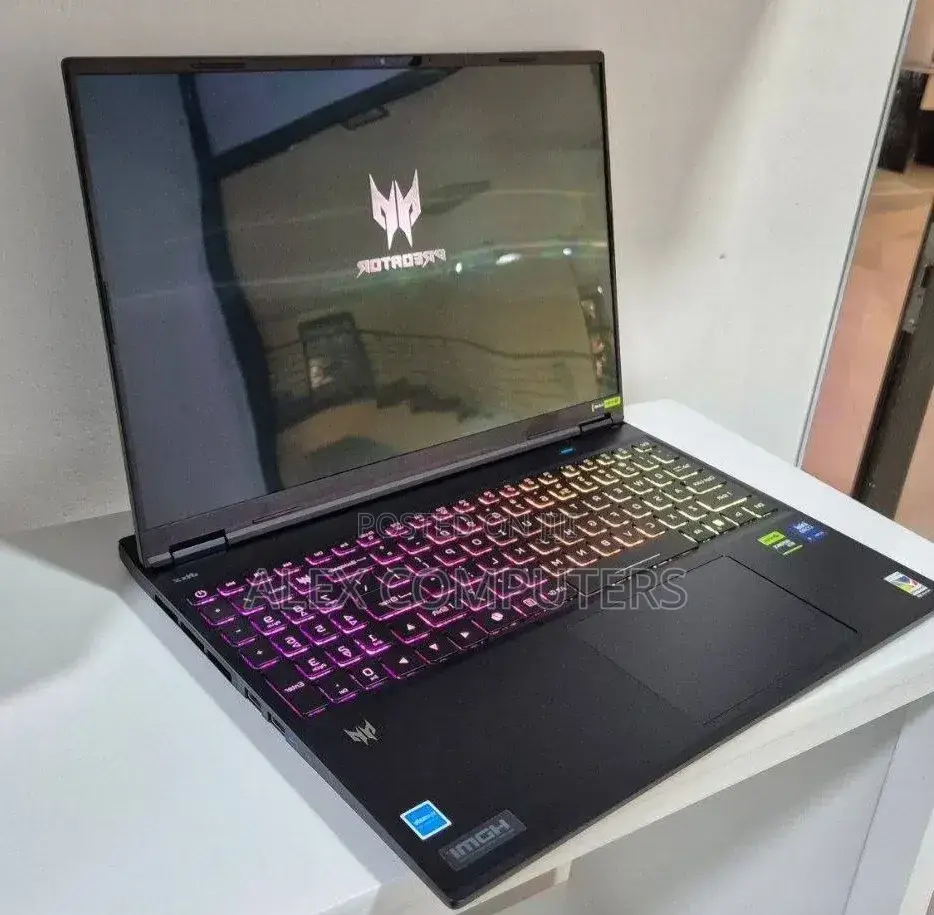 New Laptop Acer Predator Helios Neo 16 16GB Intel Core Ultra 9 SSD 1T