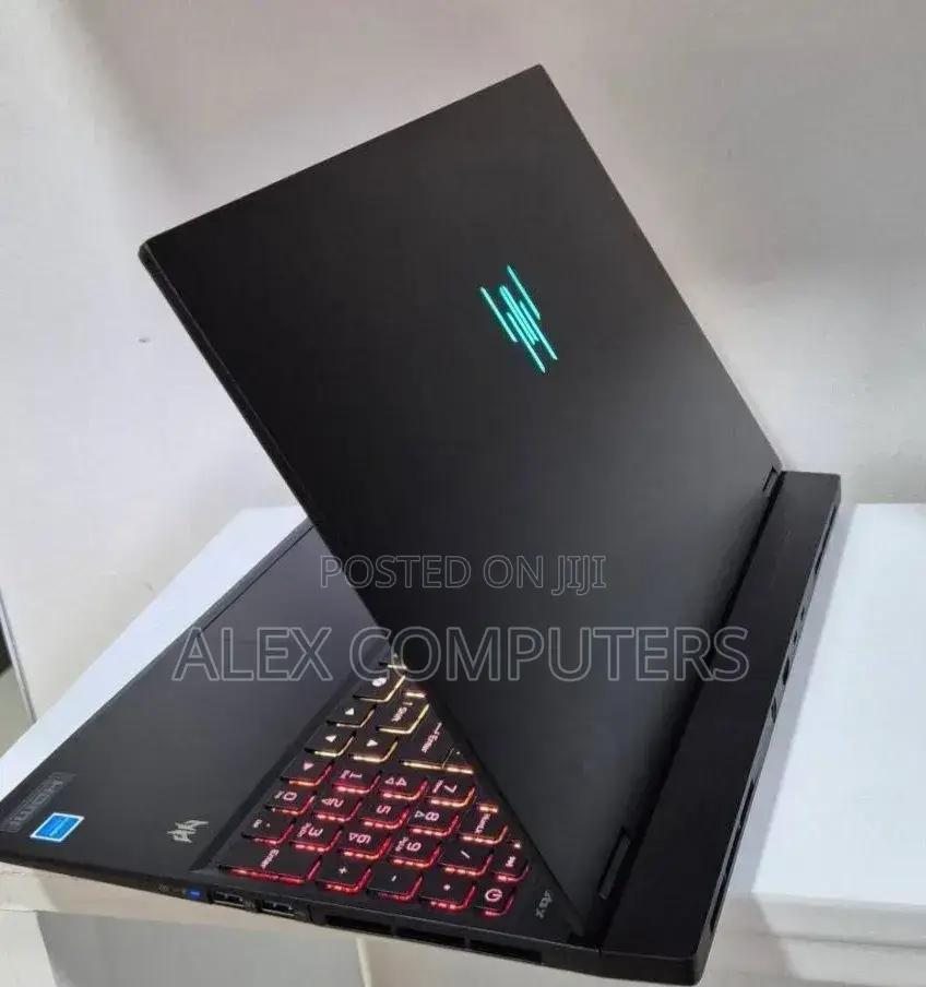 New Laptop Acer Predator Helios Neo 16 16GB Intel Core Ultra 9 SSD 1T
