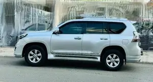 Toyota Land Cruiser Prado 2016 Silver