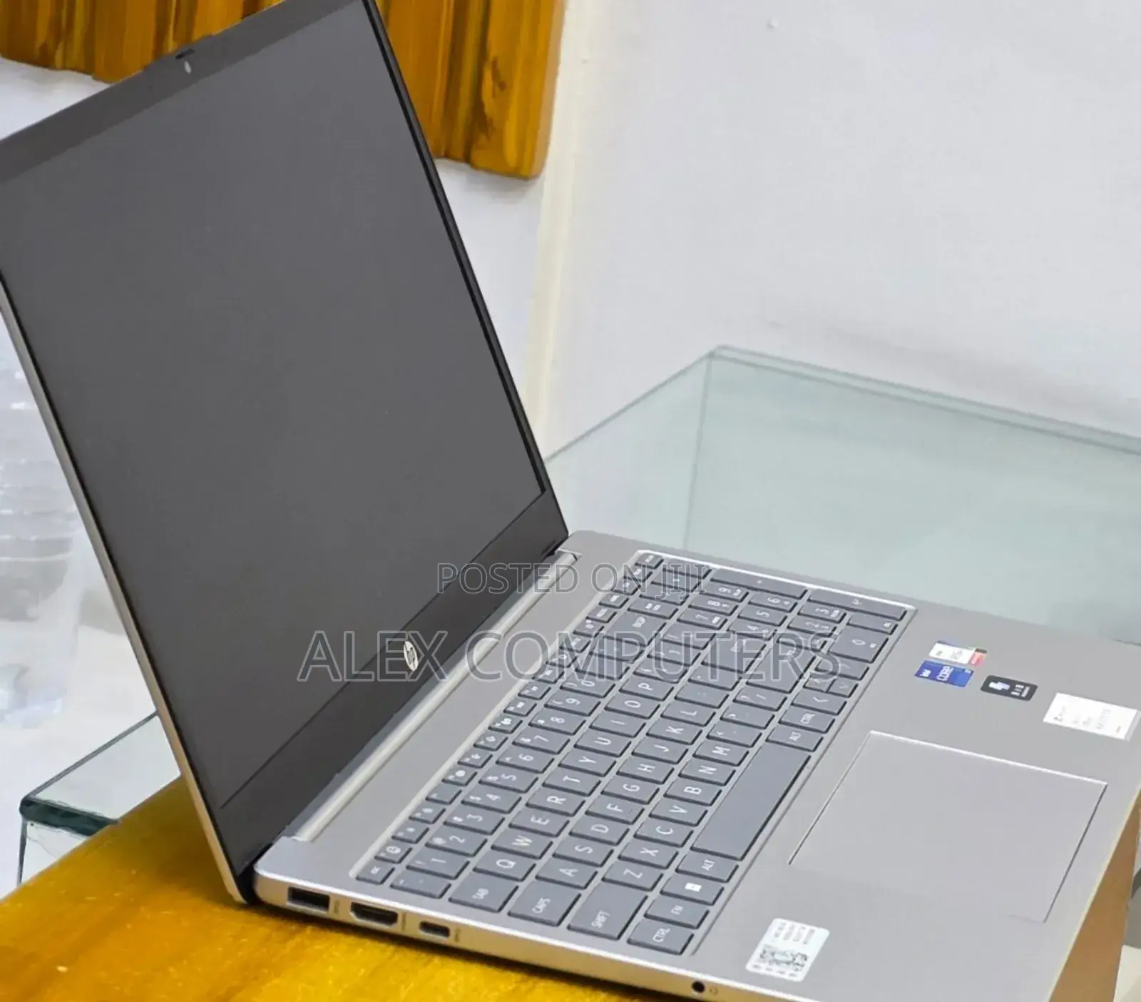 New Laptop HP Stream Notebook 16GB Intel Core i7 SSD 1T