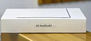 New Laptop Apple MacBook 16GB Apple M5 SSD 512GB