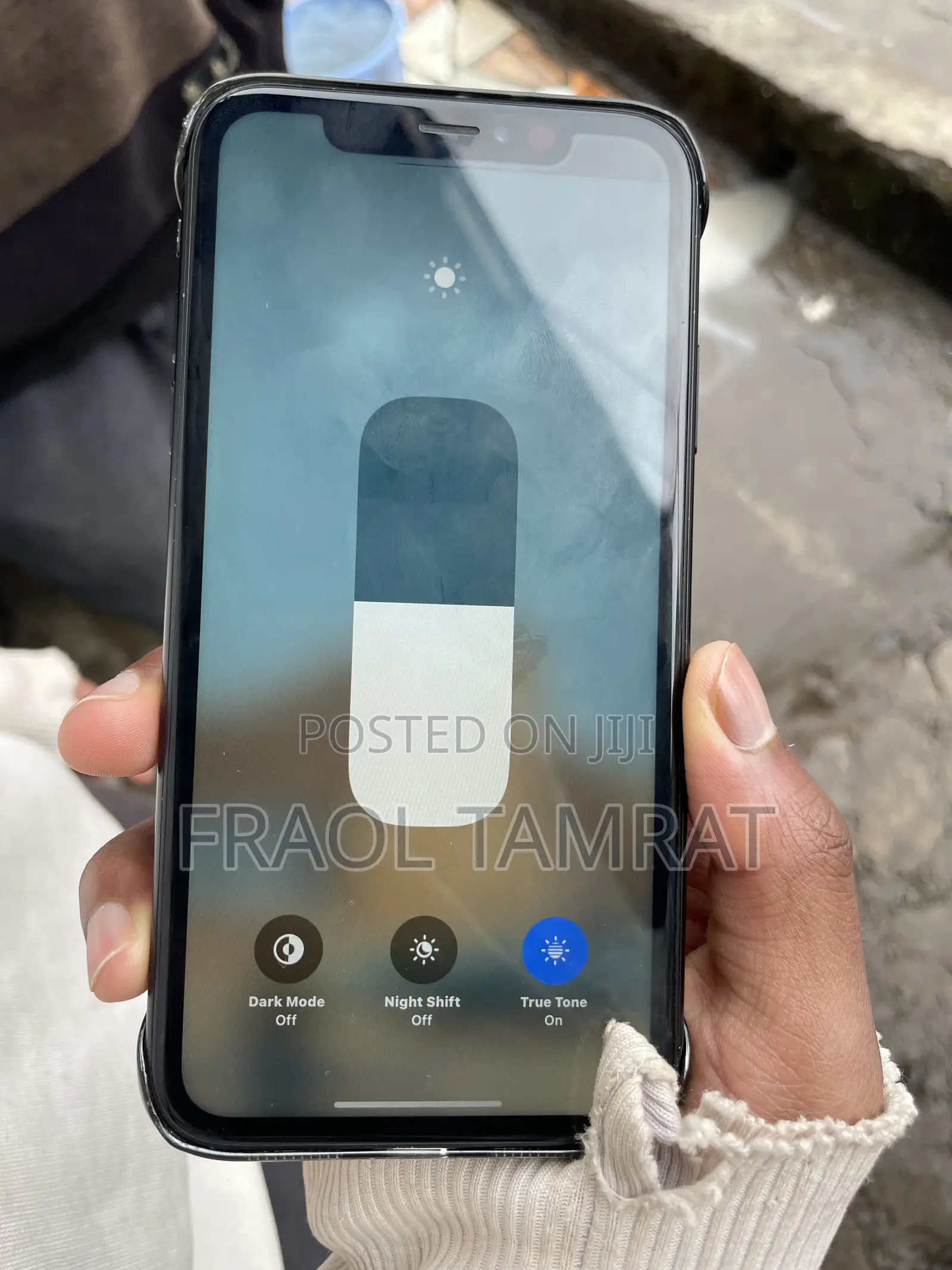 New Apple iPhone XR 64 GB Black