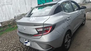 Hyundai I10 2022 Silver
