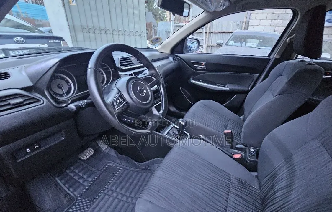 Suzuki Dzire 2022 Gray