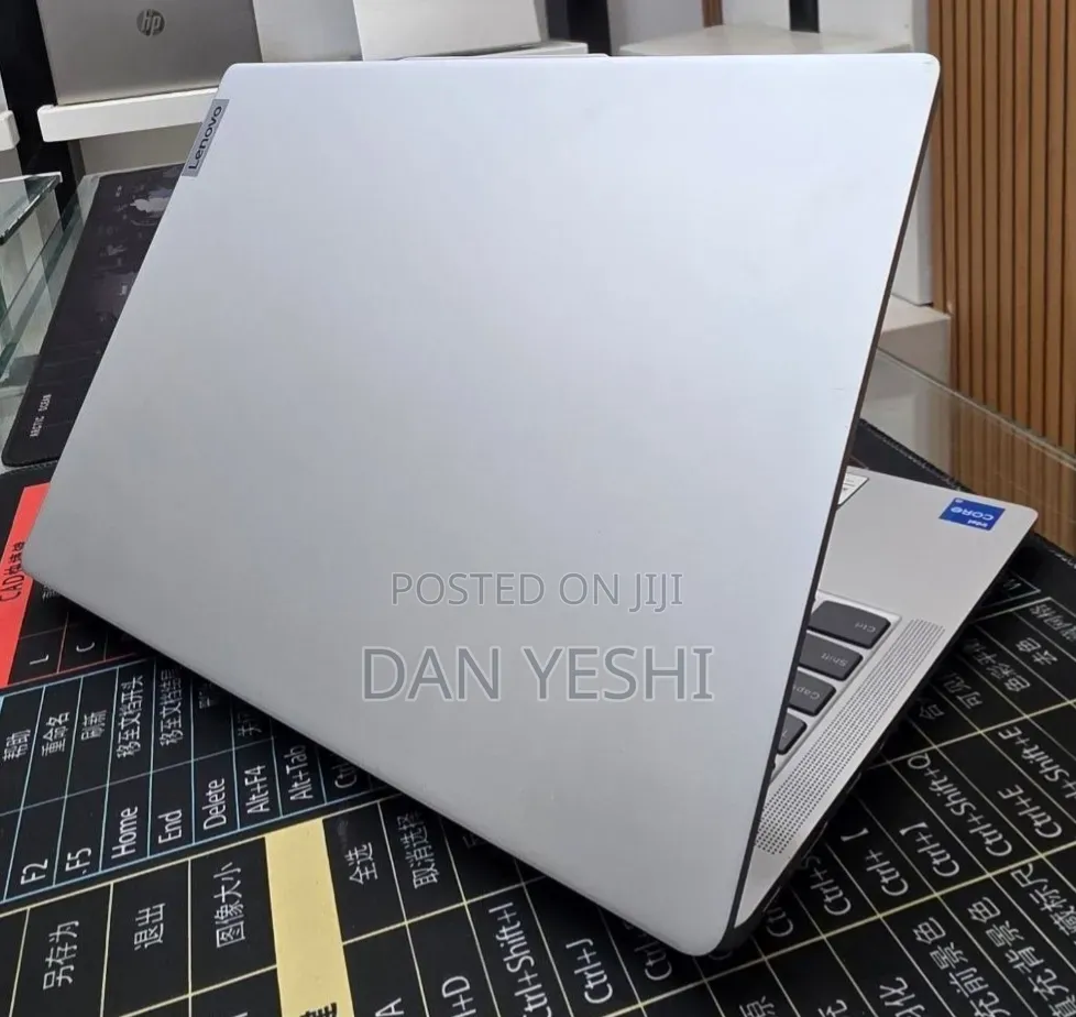 New Laptop Lenovo 16GB Intel Core i7 SSD 512GB