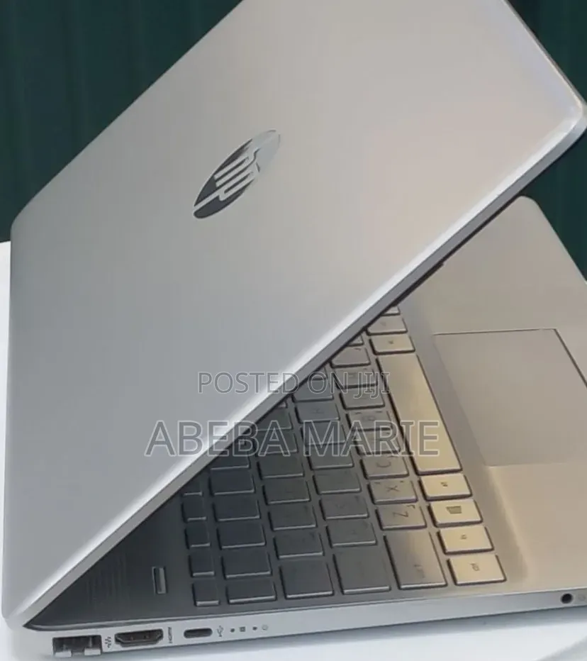 New Laptop HP Stream Notebook 8GB Intel Core i7 HDD+SSD 1T