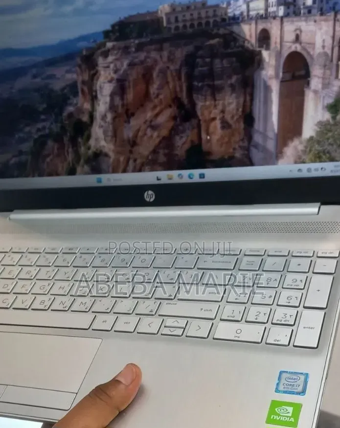 New Laptop HP Stream Notebook 8GB Intel Core i7 HDD+SSD 1T