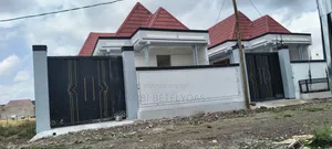 Furnished 6bdrm House in Villa, East Shewa for sale