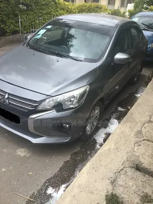 Mitsubishi Attrage 2022 Gray