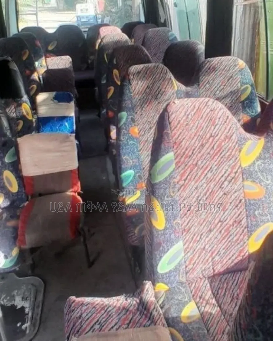 Toyota Coaster 2005 White