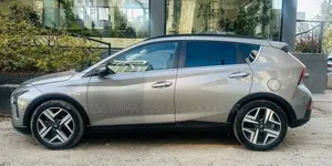 Hyundai Bayon 2022 Pink