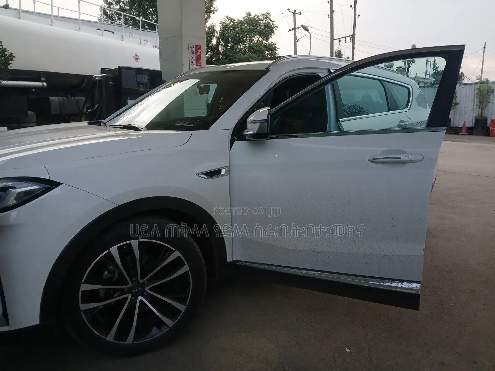 Jetour X70 Plus 2022 White