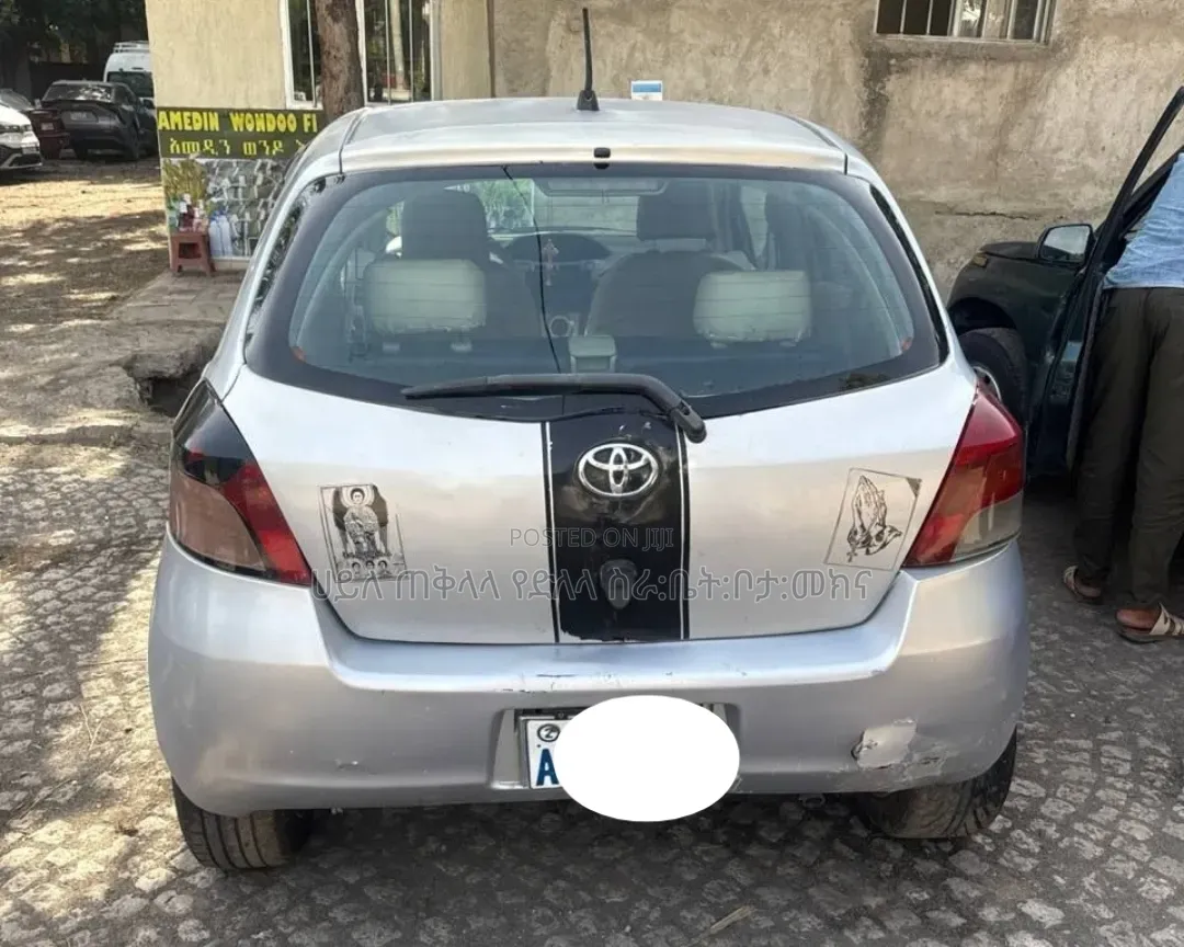 Toyota Yaris 2008 Silver