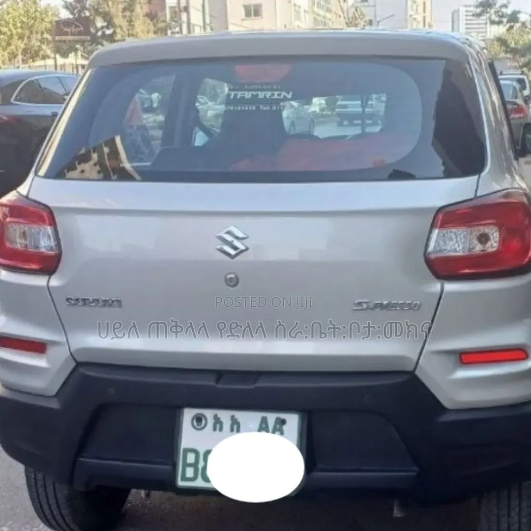 Suzuki S-Presso 2022 White