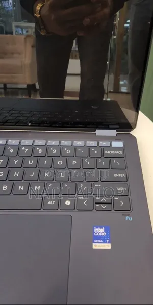 New Laptop HP OmniBook 5 14" 32GB Intel Core Ultra 7 SSD 1T