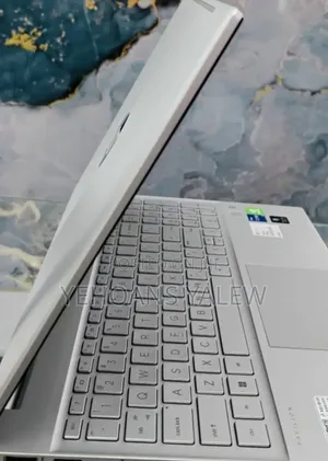 New Laptop HP Pavilion 15t 16GB Intel Core i5 SSD 512GB