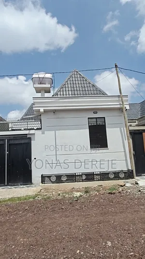 Furnished 5bdrm Villa in Dukem, East Shewa for sale