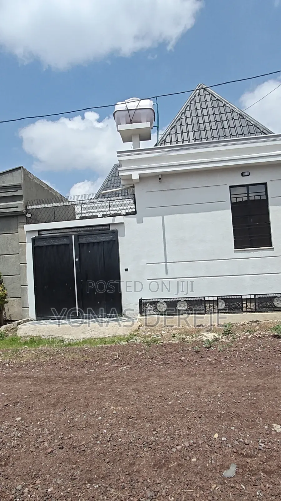 Furnished 5bdrm Villa in Dukem, East Shewa for sale