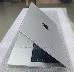 New Laptop Apple MacBook Pro M1 16GB Apple M1 Pro SSD 512GB