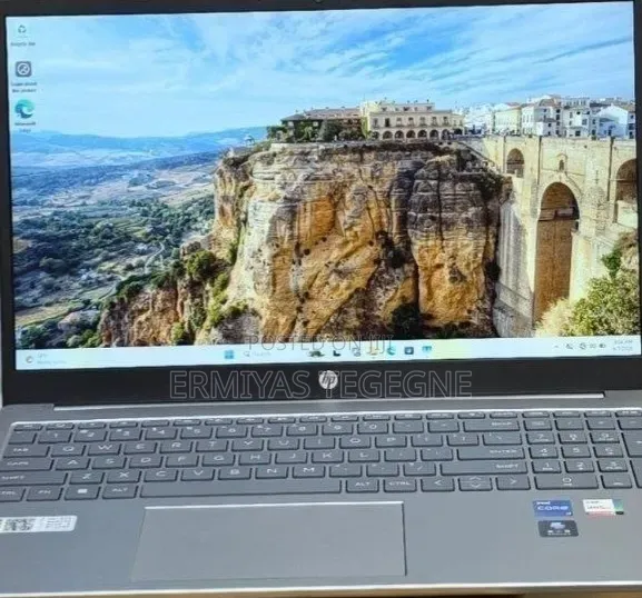 New Laptop HP Stream Notebook 16GB Intel Core i7 SSD 512GB
