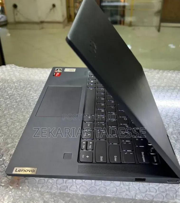 New Laptop Lenovo ThinkPad Yoga 16GB AMD Ryzen 7 SSD 512GB
