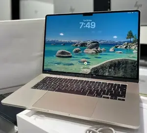New Laptop Apple MacBook Air 2025 M4 15-inch 16GB Apple M4 SSD 256GB