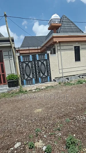 Furnished 5bdrm Villa in Dukem, East Shewa for sale