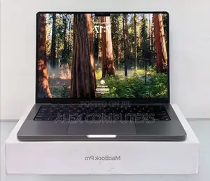 New Apple MacBook Pro 2023 M2 Pro 14-inch 16GB Apple M2 SSD 512GB