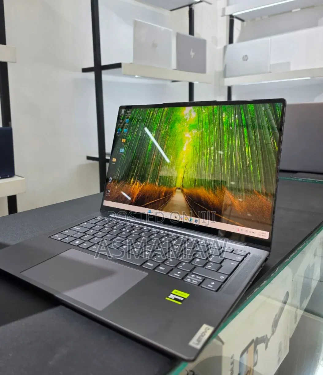 New Laptop Lenovo Legion 5 32GB AMD Ryzen 7 SSD 512GB