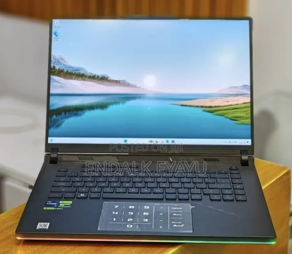 New Laptop Asus ROG Strix G15 16GB Intel Core i9 SSD 1T