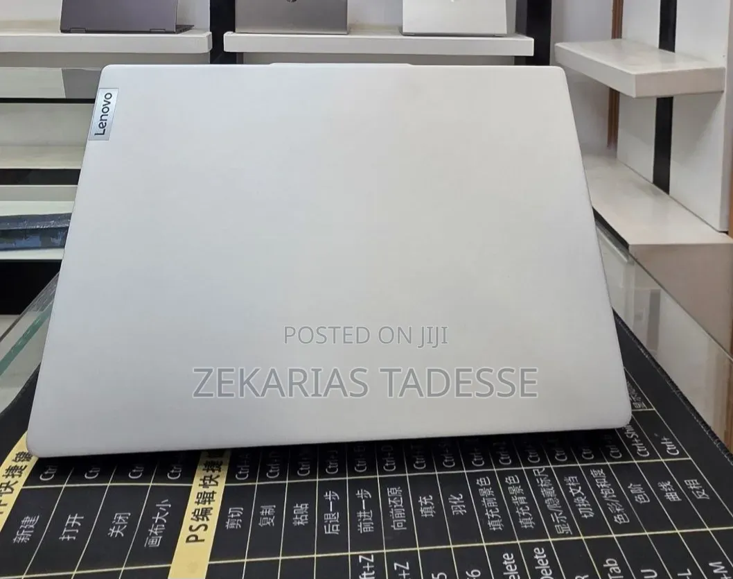 New Laptop Lenovo Ideapad 3 16GB Intel Core i7 SSD 512GB